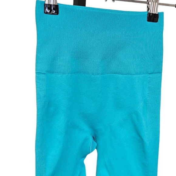 Lululemon Zone In Tights 28" Blue Size 0 - Picture 3 of 7